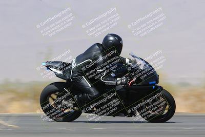 media/Mar-28-2022-Superbike Trackdays (Mon) [[b8603d0f67]]/Open Track Time/Turn 3 Inside/